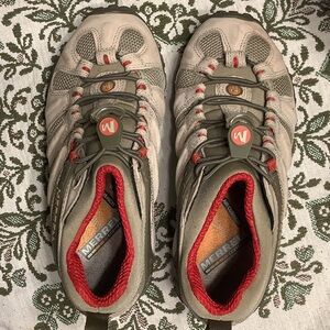 Merrell Women’s Olive and Red Trail Shoes Size 6.5